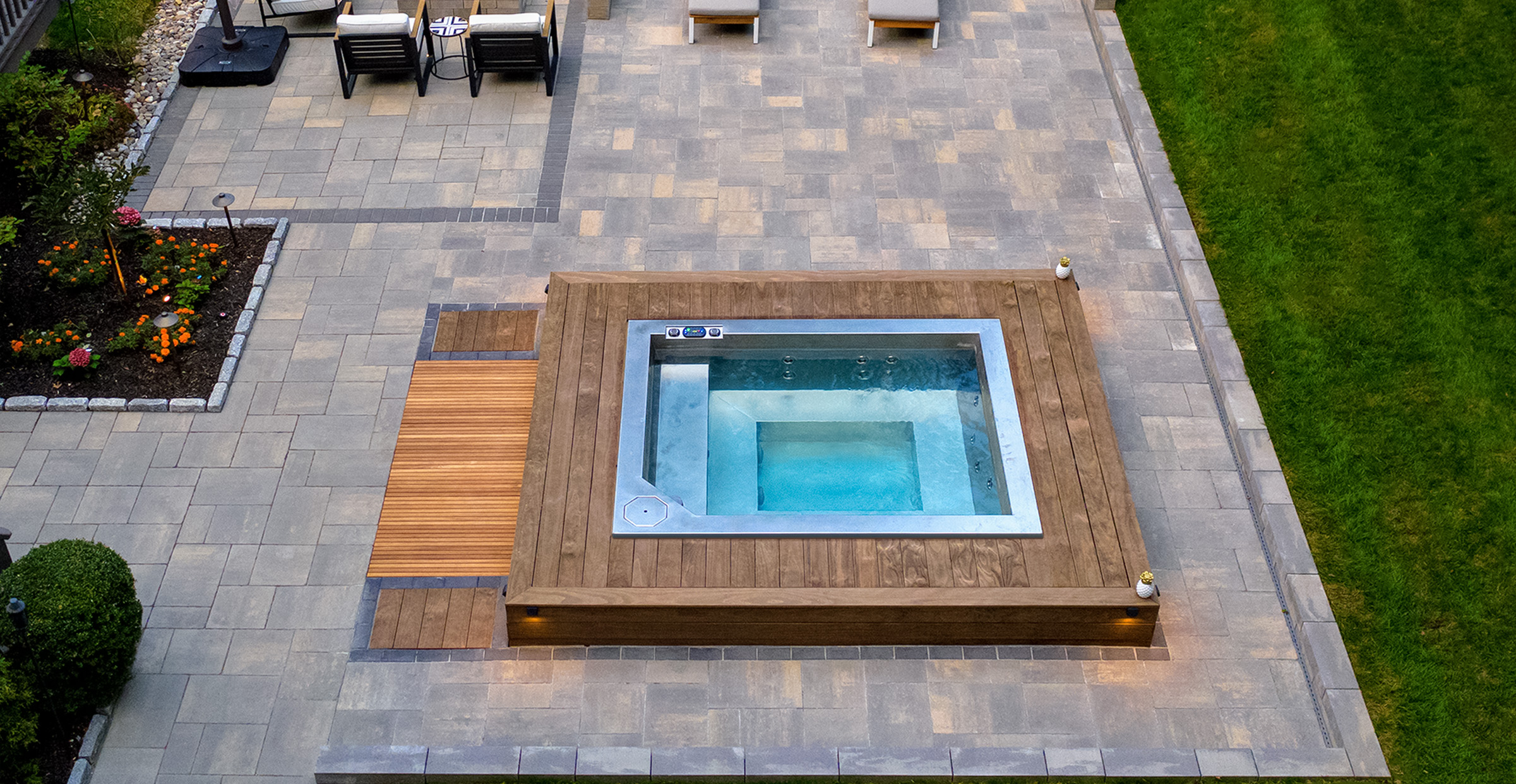 Stainless Steel Spa & Hot Tub - Luxury Hot Tubs